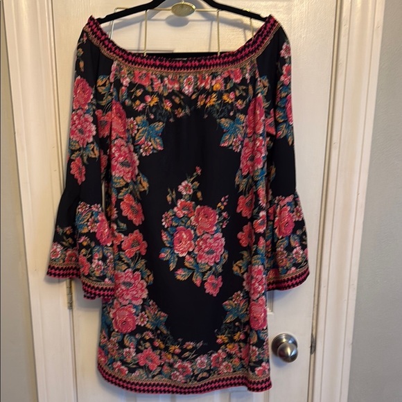 Flying Tomato Dresses & Skirts - Flying Tomato Floral Mini Dress - Black and Pink